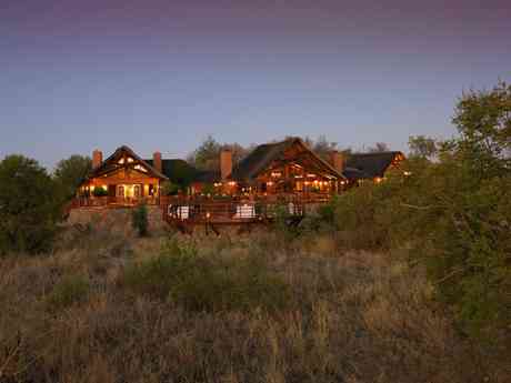 Mateya Safari Lodge